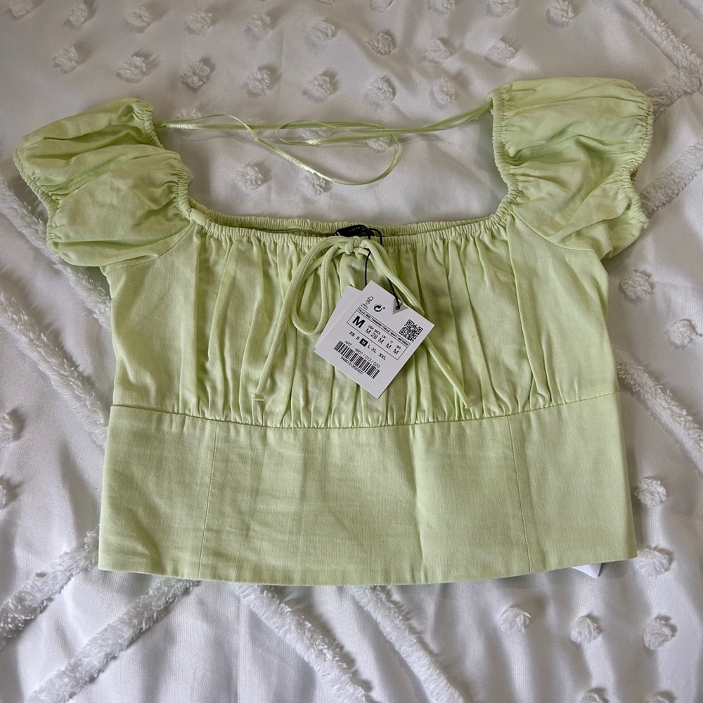 NWT Zara Crop